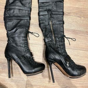 L.A.M.B. Gwen Stefani Over the knee boots